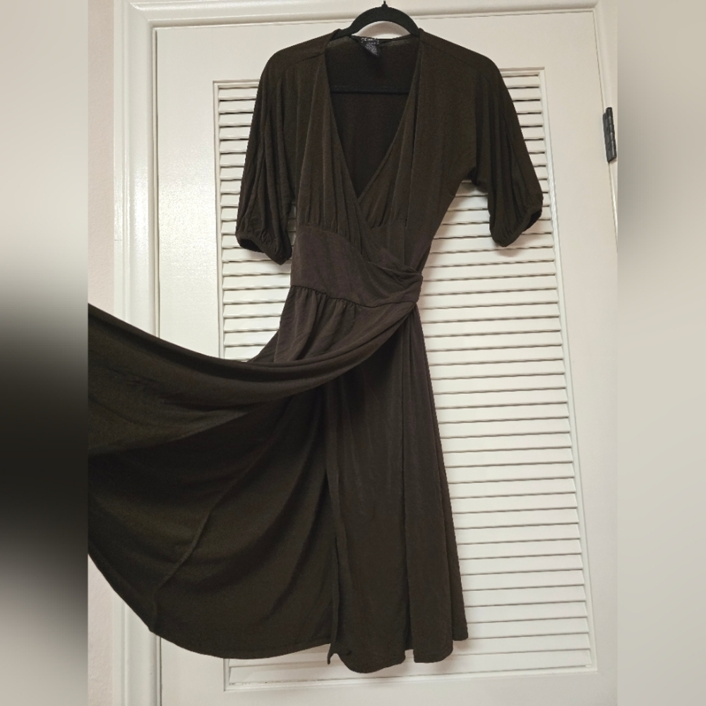George - Stretch Brown Classic 3/4 Sleeve Wrap Dress